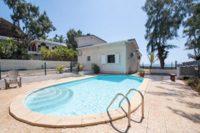 Villa Perroquet 4****- 157 m2- Piscine, Accès direct à la plage Boucan Canot